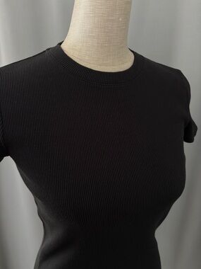 Theory Black Ribbed Short-Sleeve Crewneck Tee